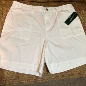 Lauren Ralph Lauren White shorts.New With Tags. Gold Logo Button.Size 12